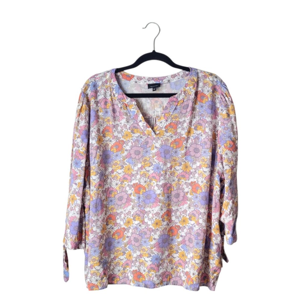Jones & Co Floral V-Neck 3/4 Sleeve Tie Wrist Colorful Top